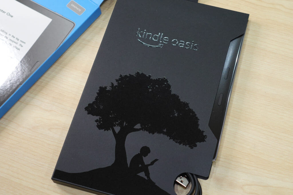 【レビュー】新型Kindle Oasis第10世代の使い方をiPadと比較解説！ | でじまろブログ