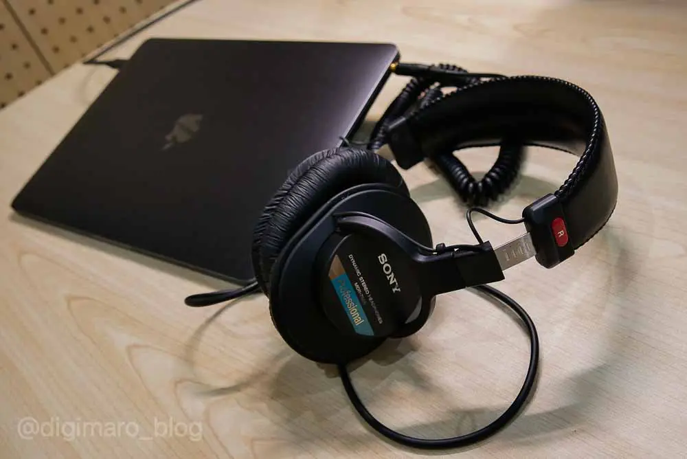 定番モニターヘッドホン『SONY MDR-7506』は普段使いにもおすすめ！