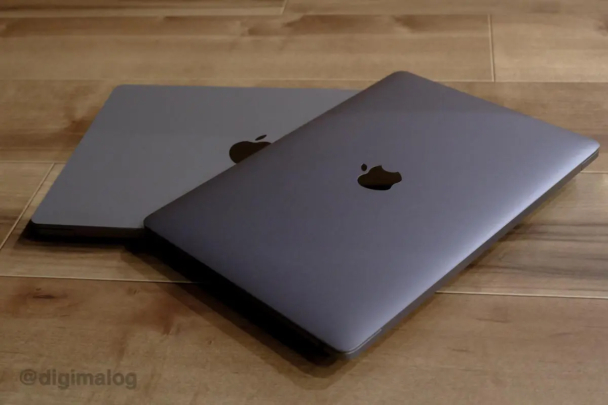 MacBook Pro 14インチのおすすめアクセサリー｜ケースやスタンドなど 