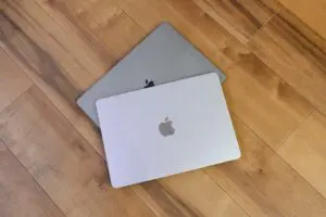 レビュー】M2 MacBook Airをメモリ24GBに！｜MB Pro M1 Maxと比較