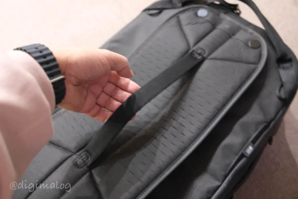 レビュー】Peak Design トラベルバックパック 30Lなら普段使いから機内