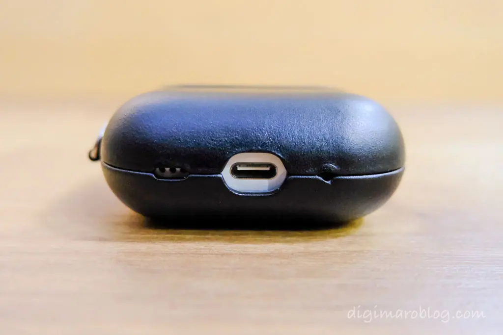 AirPods Pro 第2世代 USB-C/Lightningに最適！格安なレザーケースを発見！