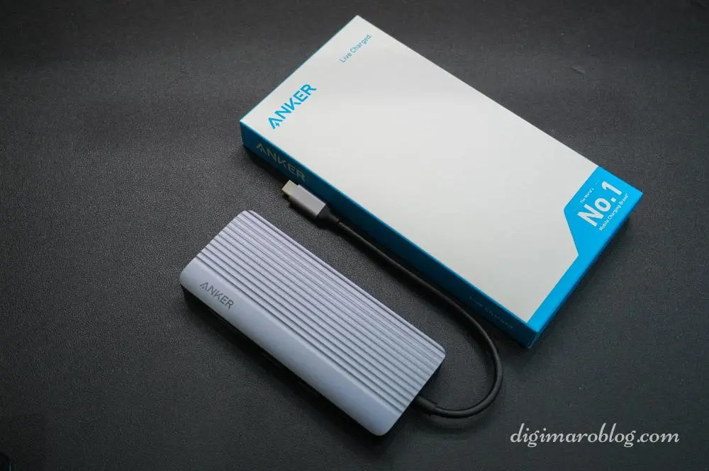 Anker USB-C ハブ (10-in-1, Dual Display)がコスパ良すぎて最強です
