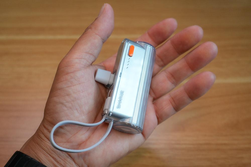 てのひらサイズのHARGE Flow mini 2