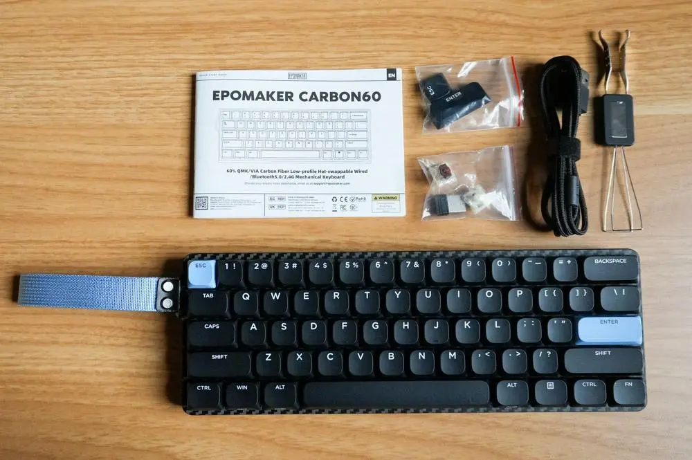 EPOMAKER CARBON60 ロープロ　キーボード（静音スイッチ換装） Epomaker Carbon60レビュー【デザイン、機能、使いやすさを徹底