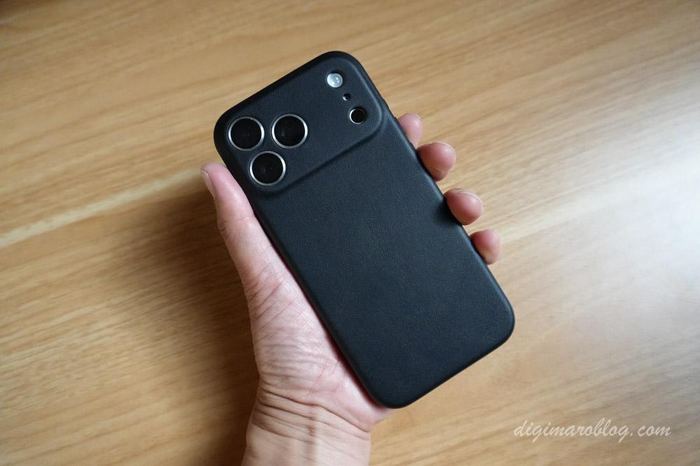 質感の高さがウリのNUNOシリコンレザーケース