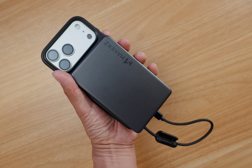 信頼ある日本の精密機器メーカーが作ったモバイルバッテリーSOLIDZ Power Bank